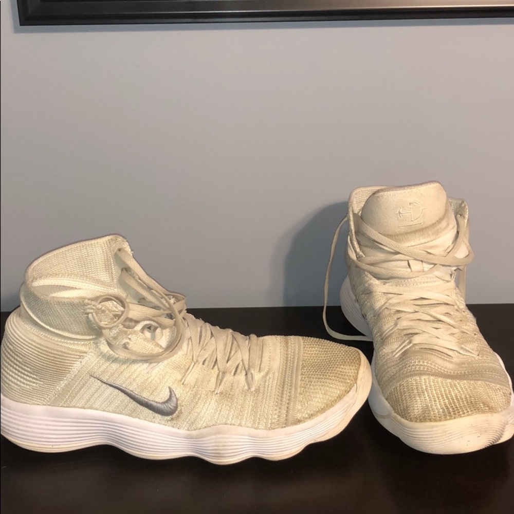 Nike hyperdunk dunk basketball sneakers